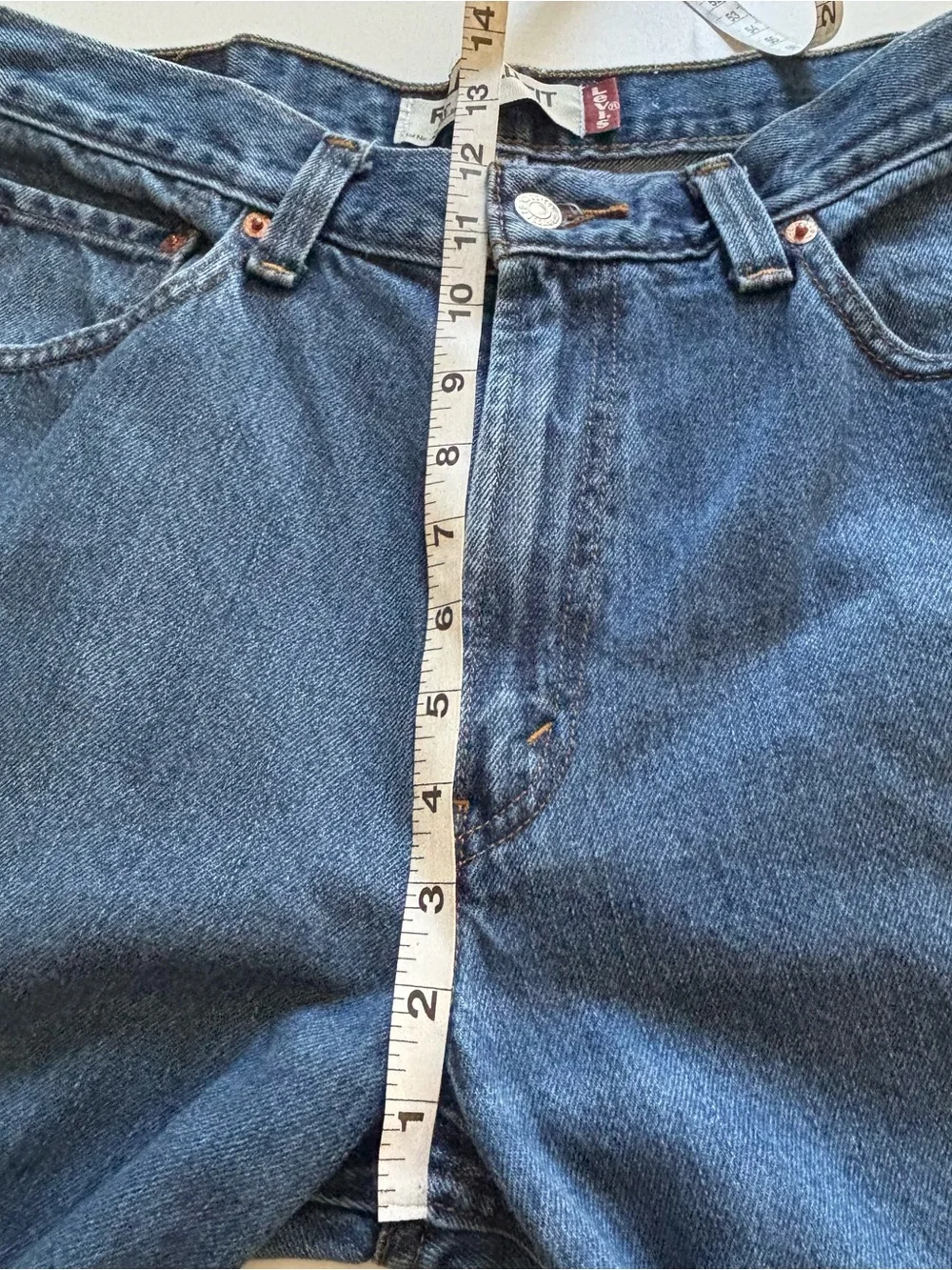 Levi’s 550 relaxed fit 34x36 men’s medium wash tapered
